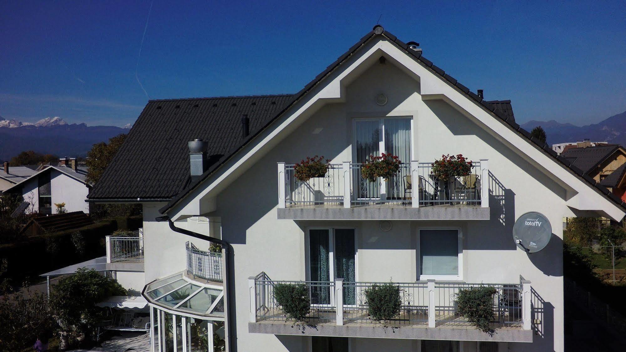 Penzion Kovac Hotel Radovljica Exterior photo